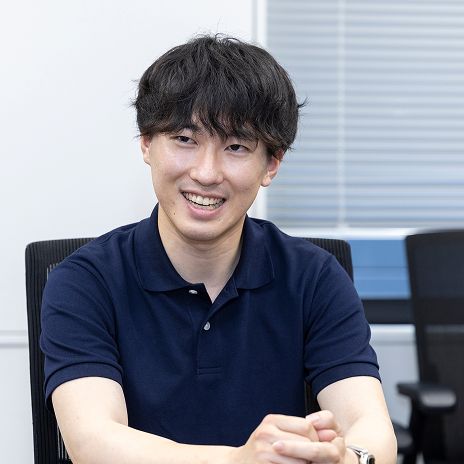 先輩社員